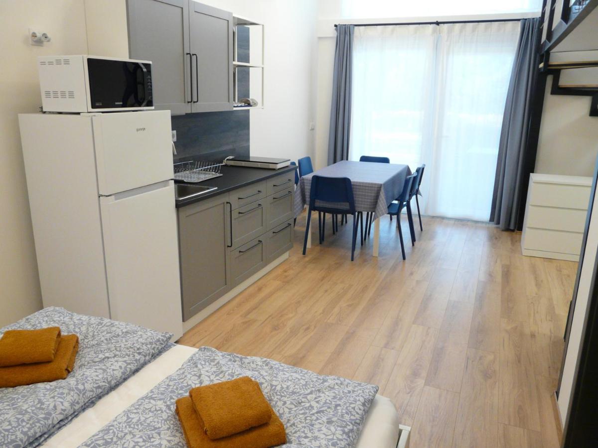 Juventus Meggie Apartment Balatonfoldvar Exterior photo